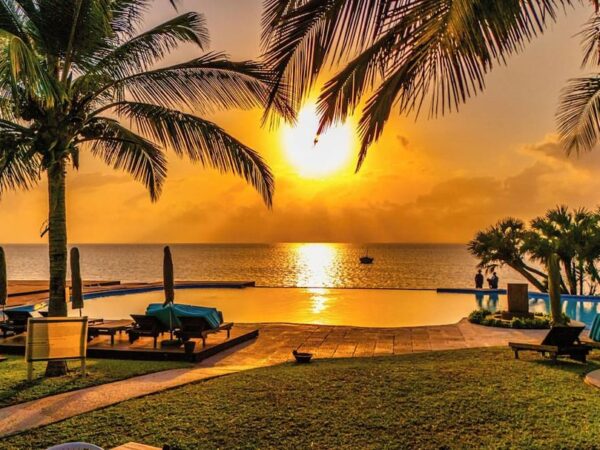 7 Days / 6 Nights Luxury Mozambique Escape