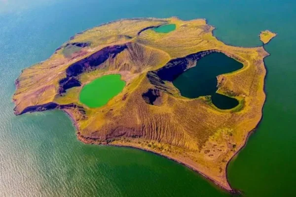 The Jade Sea Expedition – Lake Turkana, Sibiloi & the Cradle of Humankind